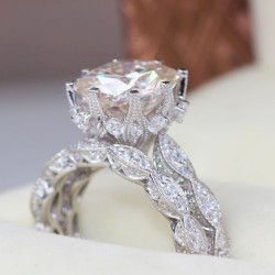  Flower Type rhinestone Ring Women's Simple temperament Diamond Ring