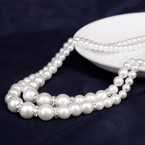 Multi-layered pearl necklace set