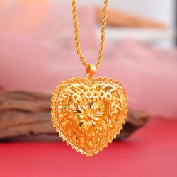 New Peach Heart Heart Hollow Flower Necklace قلادة تقليد ذهبية رومانسية على شكل قلب نسائي على شكل زخارف زخارف الذهب الرملي الرملي الرجعية البرية