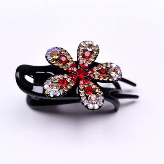 نمط جديد من قصاصات حشائش Rhinestone مع الماس والزهور مقطع أفقي رائع ومشبك الشعر الأنيق من ثلاثة أسنان للنساء نمط جديد من قصاصات حشائش Rhinestone مع الماس والزهور مقطع أفقي رائع ومشبك الشعر الأنيق من ثلاثة أسنان للنساء