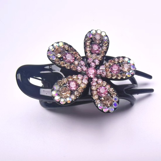 نمط جديد من قصاصات حشائش Rhinestone مع الماس والزهور مقطع أفقي رائع ومشبك الشعر الأنيق من ثلاثة أسنان للنساء نمط جديد من قصاصات حشائش Rhinestone مع الماس والزهور مقطع أفقي رائع ومشبك الشعر الأنيق من ثلاثة أسنان للنساء
