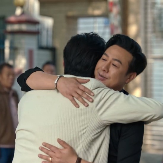 مسلسل تلفزيوني ساخن Kuangbang المجوهرات متعددة الاستخدامات بسيطة قاو Qiqiang نفس سوار الفولاذ من التيتانيوم مسلسل تلفزيوني ساخن Kuangbang المجوهرات متعددة الاستخدامات بسيطة قاو Qiqiang نفس سوار الفولاذ من التيتانيوم