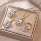 قلادات أوروبية وأمريكية عبر الإنترنت للنساء على الإنترنت المشاهير Zircon Zircon Menterasile Earrings Pendant Wath's Watch Stail Twist Metal Twist قلادات أوروبية وأمريكية عبر الإنترنت للنساء على الإنترنت المشاهير Zircon Zircon Menterasile Earrings Pendant Wath's Watch Stail Twist Metal Twist
