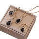 قلادات أوروبية وأمريكية عبر الإنترنت للنساء على الإنترنت المشاهير Zircon Zircon Menterasile Earrings Pendant Wath's Watch Stail Twist Metal Twist قلادات أوروبية وأمريكية عبر الإنترنت للنساء على الإنترنت المشاهير Zircon Zircon Menterasile Earrings Pendant Wath's Watch Stail Twist Metal Twist
