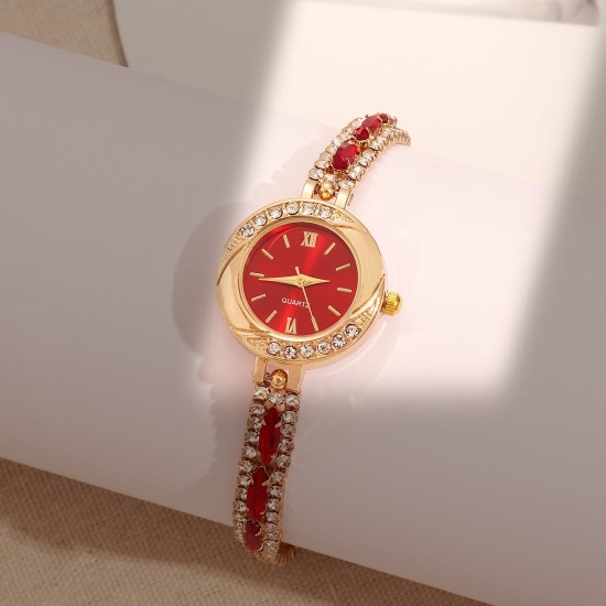 العلامة التجارية الجديدة 2024 Women's Gemstone Watch inlaid Diamond Watch ، Frasnable Student Claw Chain Watch Watch Watch Watch العلامة التجارية الجديدة 2024 Women's Gemstone Watch inlaid Diamond Watch ، Frasnable Student Claw Chain Watch Watch Watch Watch