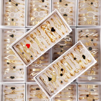 انفجار أزياء الأزياء الراقية الشعور الأزياء والمجوهرات أساور شخصية مختلطة دفعة عبر الحدود التيتانيوم الصلب المطلي بالذهب أساور أساور انفجار أزياء الأزياء الراقية الشعور الأزياء والمجوهرات أساور شخصية مختلطة دفعة عبر الحدود التيتانيوم الصلب المطلي بالذهب أساور أساور