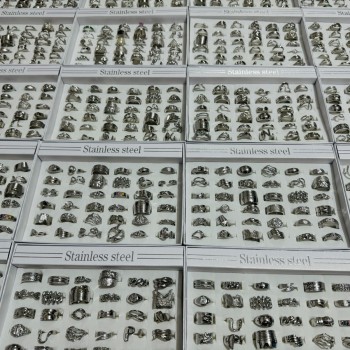 عبر الحدود الأوروبية والأمريكية شخصية هندسية خاتم من النحاس خاتم مشترك يشير إلى جولة مربع باتا الشرير شخصية الموضة عبر الحدود الأوروبية والأمريكية شخصية هندسية خاتم من النحاس خاتم مشترك يشير إلى جولة مربع باتا الشرير شخصية الموضة