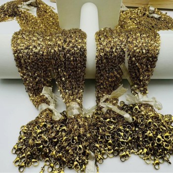 الفولاذ المقاوم للصدأ قلادة عالمية أنثى التيتانيوم الصلب 18K الترقوة سلسلة سلسلة الشفاه الفولاذ المقاوم للصدأ قلادة عالمية أنثى التيتانيوم الصلب 18K الترقوة سلسلة سلسلة الشفاه