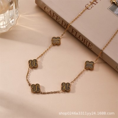 13mm التيتانيوم الصلب أربعة البرسيم خمسة زهرة على الوجهين fritillaria قلادة 18K الذهب الحقيقي مطلي ضوء ترف الشعور سلسلة الترقوة 13mm التيتانيوم الصلب أربعة البرسيم خمسة زهرة على الوجهين fritillaria قلادة 18K الذهب الحقيقي مطلي ضوء ترف الشعور سلسلة الترقوة