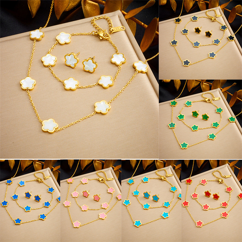 أوروبا والولايات المتحدة نمط مزاجه خمر زهرة الملحقات زهرة الفولاذ المقاوم للصدأ مطلية بالذهب أقراط سوار قلادة مجموعة من ثلاثة