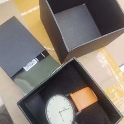 Men’s watch free gift box, no battery, one design
